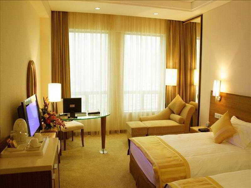 מלון Ramada Plaza גואנגג'ואו מראה חיצוני תמונה